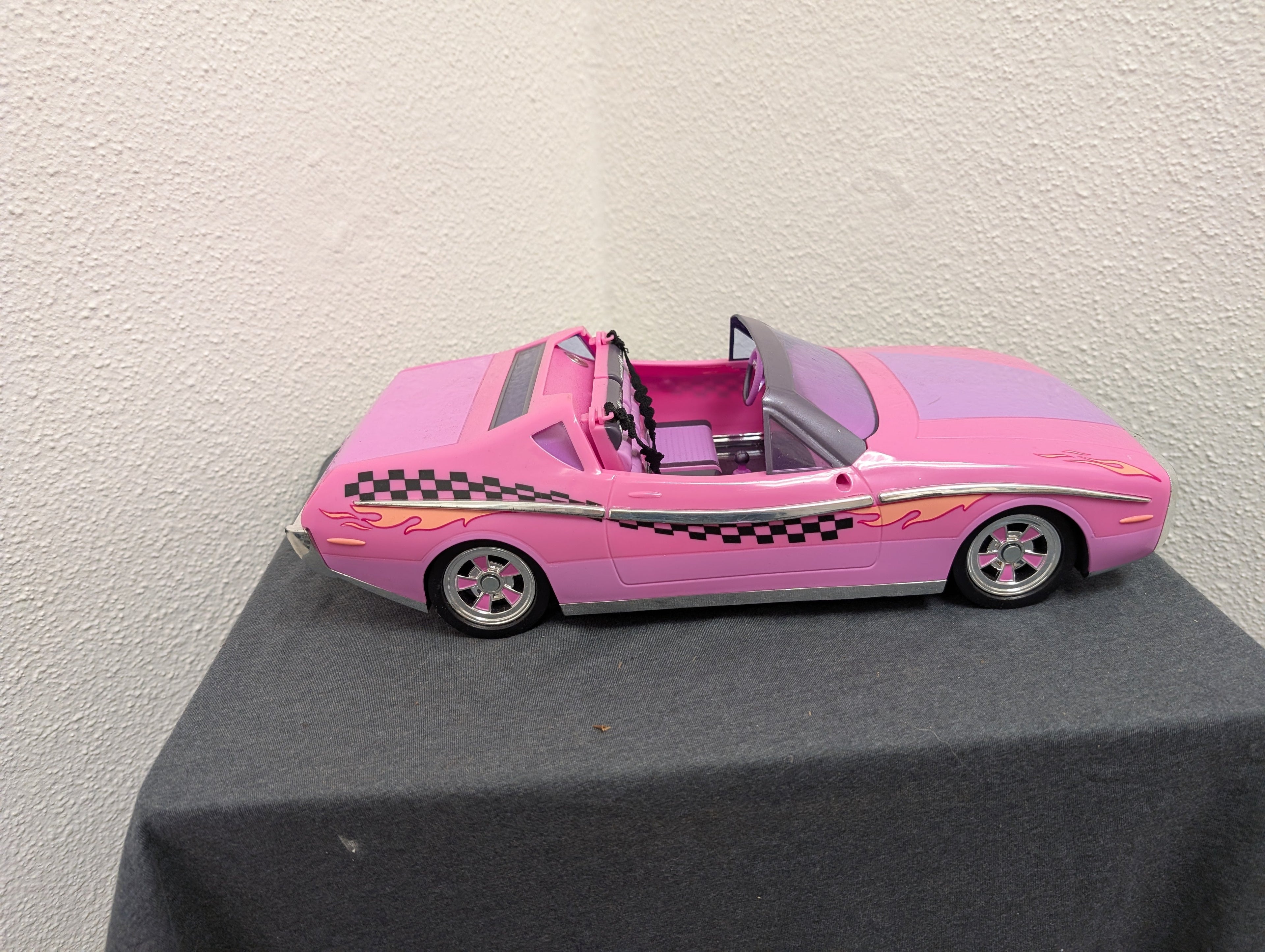 LOL Surprise City Cruiser